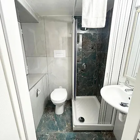 Chiara Luxury Νάπολη