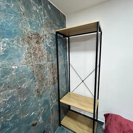 Chiara Luxury * Νάπολη