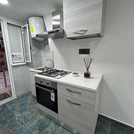 Chiara Luxury Νάπολη