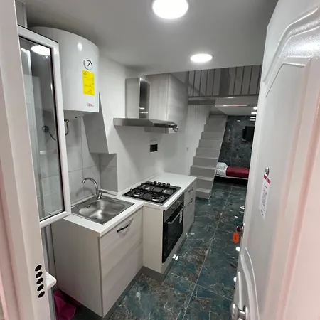 Chiara Luxury * Νάπολη