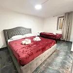Chiara Luxury 那不勒斯