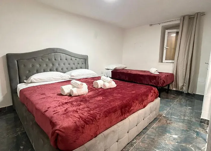 Chiara Luxury Naples